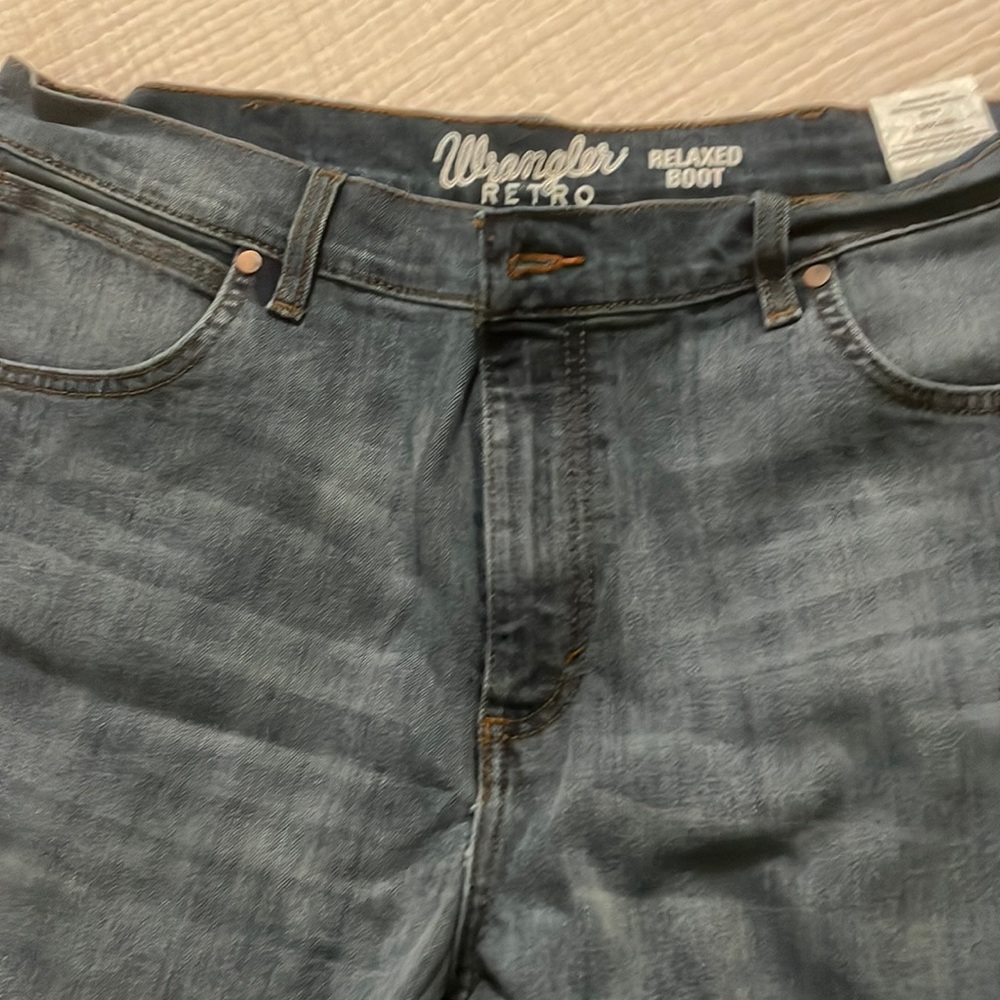 Wrangler retro relaxed boot cut jeans